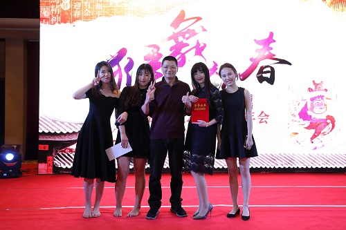 1457598220977509.jpg IMG_2776.JPG