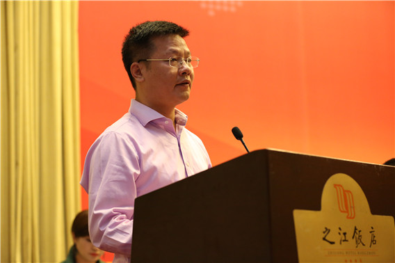 1504489573409688.jpg 5D3_5238.jpg