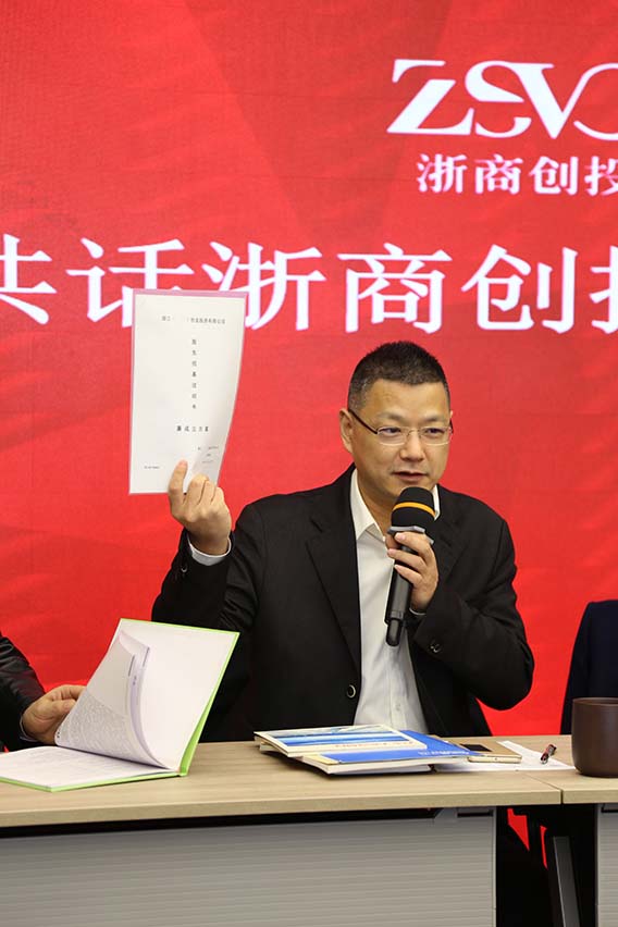 1512957565866056.jpg IMG_5365.jpg