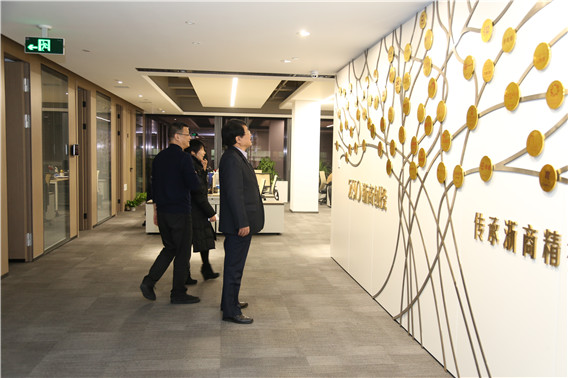 1513342261437733.jpg IMG_5856.jpg