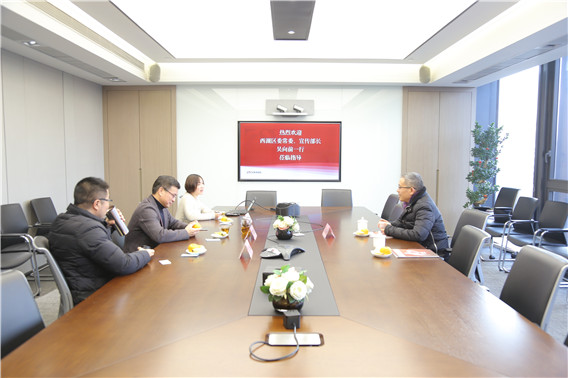 1517987856770563.jpg IMG_9242.jpg