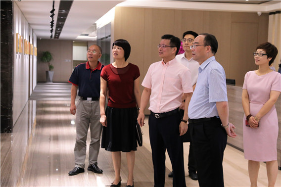 1535702875990420.jpg IMG_4084.jpg