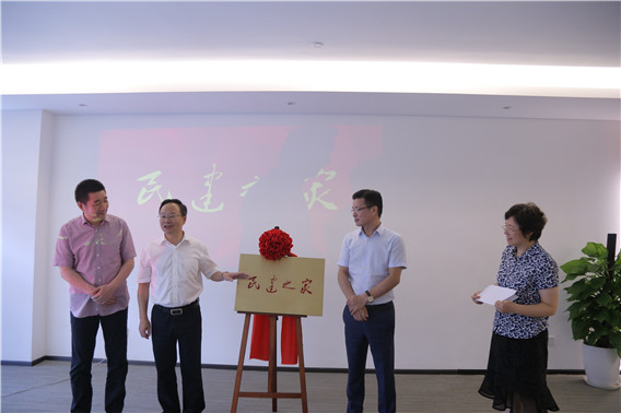 1568789437349152.jpg IMG_4955.jpg