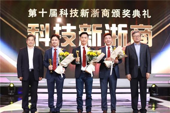 1573537691806655.jpg 02.jpg