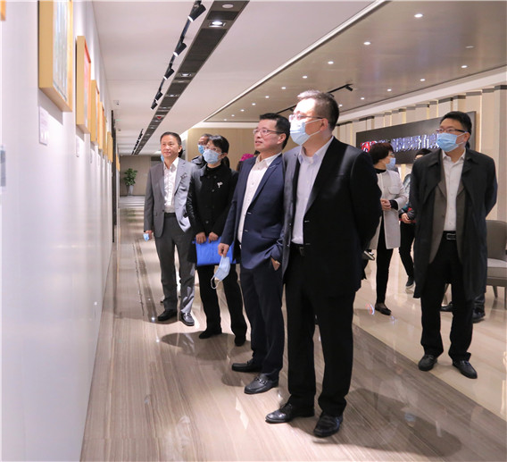 1587456375360346.jpg IMG_9322.jpg